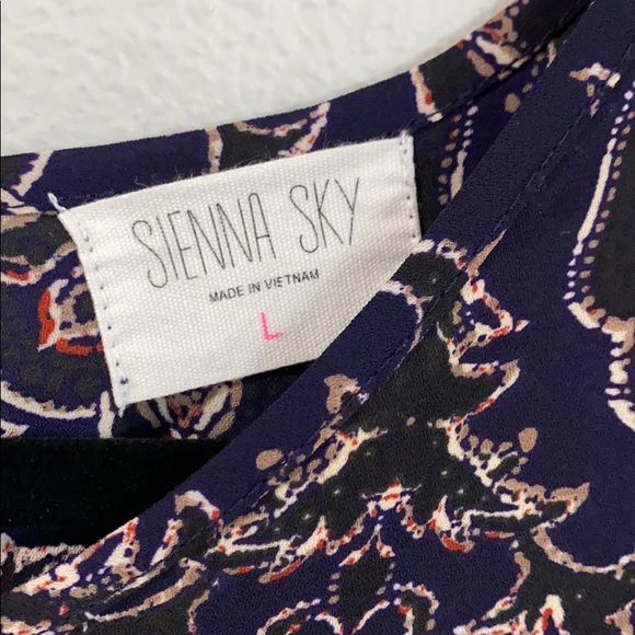 Ladies Blouse size L - Picture 2 of 7